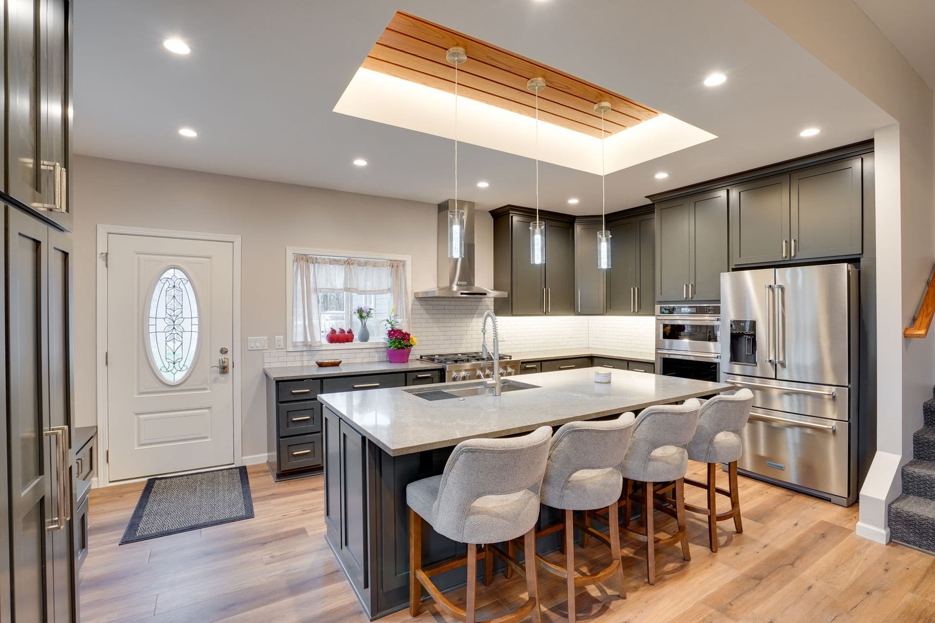Kitchen Design & Remodel, Arena