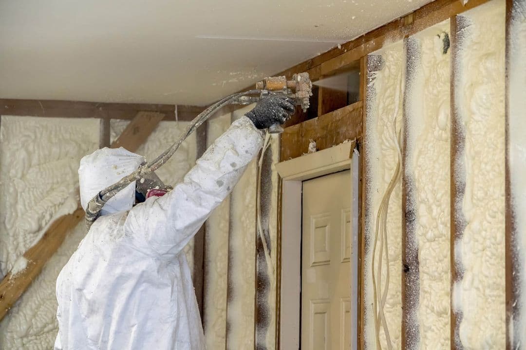 Spray-In Insulation - Prairie du Sac, WI